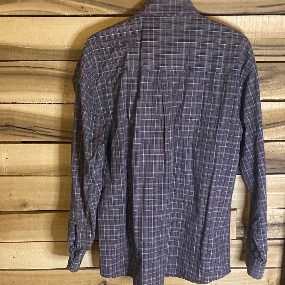 Wrangler George Strait Men's Plaid Button-Down Shirt large red black white
